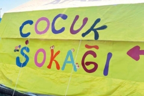 Elif-Buse-Dogan-deprem-bolgesinde.jpg