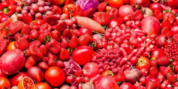 Kimi yaşlanmayı önlüyor kimi kalp hastalığı riskini azaltıyor… Besinlerin renkleri ne anlama geliyor?