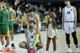 Kralicenin-Atesi-Gokhan-Alkandan-basketbol-sov….jpg
