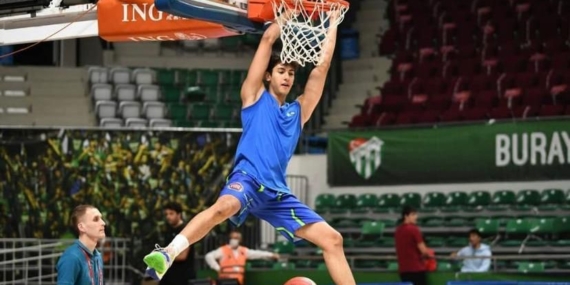 Enis Kıvanç Çöl: Hedefim NBA’de oynamak