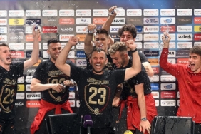 1685481042_Galatasaray-23-sampiyonluguna-ulasti.jpg