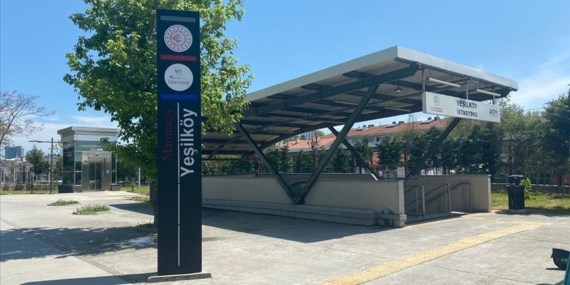 AK Parti, "Yüzyılın Mitingi" için ulaşım rehberi hazırladı