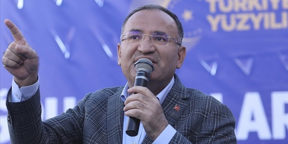 Adalet Bakanı Bozdağ: (Erzurum'daki gerginlik) Olayla ilgili adli tahkikat başlatılmış durumda
