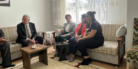 Akşener ve Yavaş'tan Sinan Ateş'in ailesine ziyaret