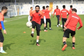 Ankara-Keciorengucu-play-off039a-kalarak-tarihinde-bir-ilki-basarma-pesinde.jpg
