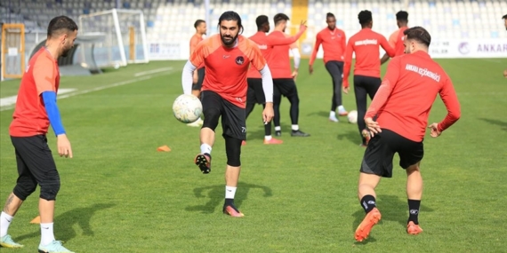 Ankara Keçiörengücü, play-off'a kalarak tarihinde bir ilki başarma peşinde