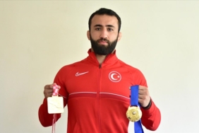 Avrupa-ve-dunya-sampiyonu-milli-guresci-Akbudak-olimpiyat-altinina-odaklandi.jpg