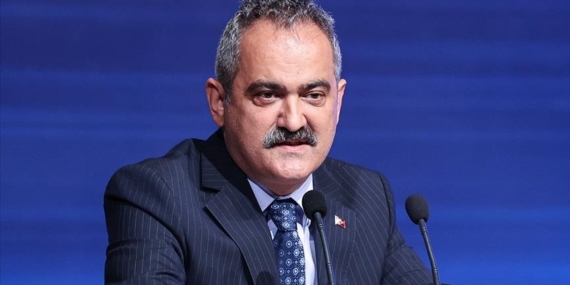 Bakan Özer: Öğretmenlerin 19-23 Haziran'daki yıl sonu mesleki çalışmaları, uzaktan eğitim yoluyla yapılacak