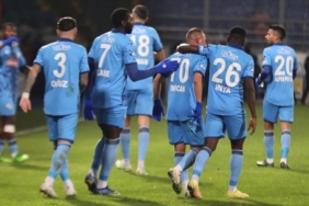 Caykur-Rizespor-gozunu-Super-Lig039e-dikti.jpg