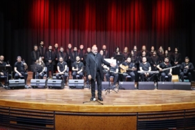 Depremde-7-uyesini-kaybeden-Antakya-Medeniyetler-Korosu-Denizli039de-konser-verdi.jpg