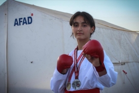 Depremzede-sporcu-Balkan-Cocuklar-Karate-Sampiyonasi039nda-madalya-pesinde-kosacak.jpg