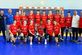 EHF-Avrupa-Kupasi039ni-kazanan-Konyaalti-Belediyespor-basarida-istikrar-pesinde.jpg