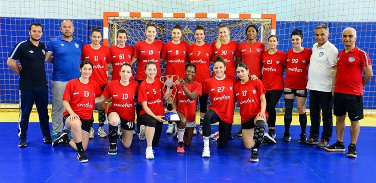 EHF-Avrupa-Kupasi039ni-kazanan-Konyaalti-Belediyespor-basarida-istikrar-pesinde.jpg
