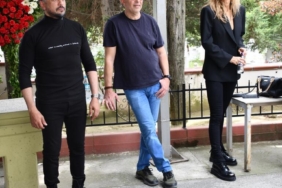 Emre-Altug-babasini-son-yolculuguna-ugurladi.jpg