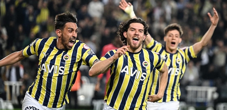 Fenerbahce-Ziraat-Turkiye-Kupasi039nda-finale-yukseldi.jpg