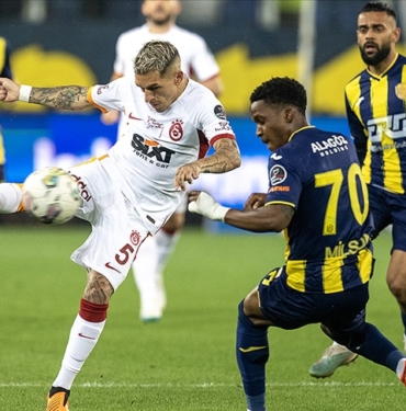 Galatasaray-ligin-bitimine-2-hafta-kala-sampiyonlugunu-ilan-etti.jpg