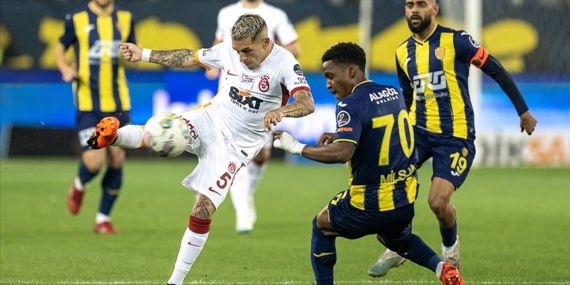Galatasaray ligin bitimine 2 hafta kala şampiyonluğunu ilan etti