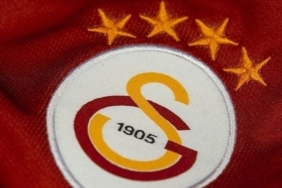 Galatasaray039da-taraftarlar-kombine-yenilemesine-yogun-talep-gosterdi.jpg