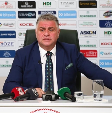 Giresunspor-Kulubu-Baskani-Yamak-Kalan-4-macin-en-az-3039unu.jpg