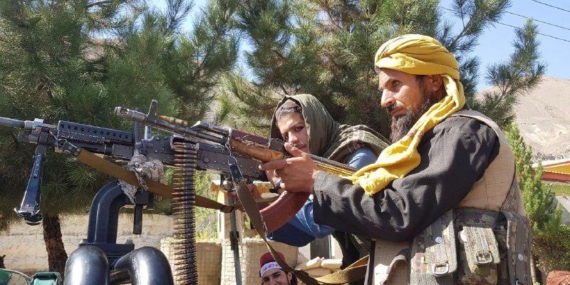 İran sınır muhafızları ile Taliban güçleri arasında çatışma çıktı