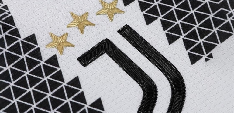 Italya-Futbol-Federasyonundan-Juventus039a-10-puan-silme-cezasi.jpg