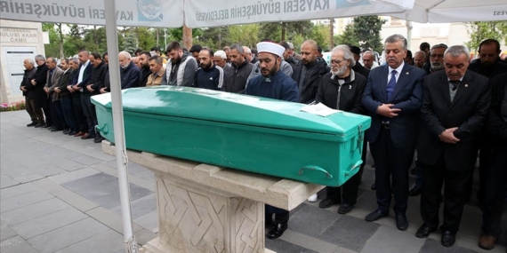 Kayseri'de 7 yıl önce şehit askerler için 40 gün nöbet tutan vatandaş Kurtoğlu vefat etti
