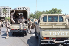 Libyanin-Zaviye-kentinde-Tunus-yolunun-kapatilmasiyla-artan-gerginlik-suruyor.jpg