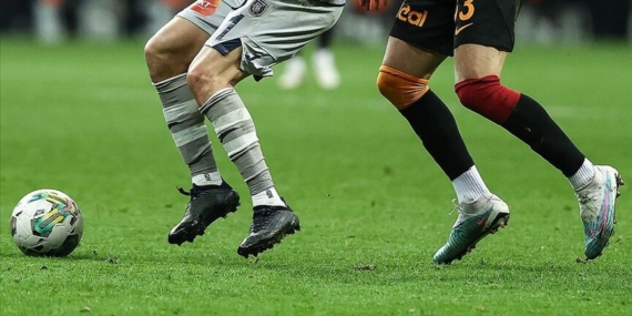 Lider Galatasaray, Süper Lig'de yarın Başakşehir'i konuk edecek