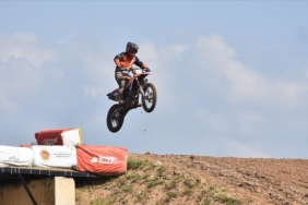 Motor-sporlari-tutkunlarini-heyecanli-bir-sezon-bekliyor.jpg