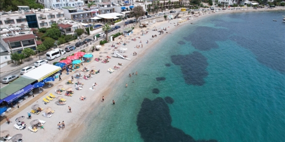 Muğla'da oy kullanan seçmenler dinlenmek için sahilleri tercih etti