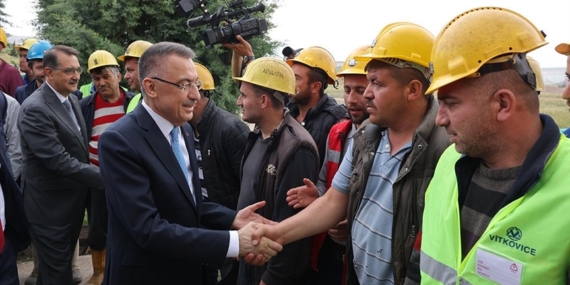 Oktay ve Dönmez, Eskişehir’deki Yunus Emre Termik Santrali’ni ziyaret etti