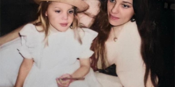 Onun gibi olmamak için iki göğsünü de aldırmıştı… Angelina Jolie'nin dinmeyen acısı