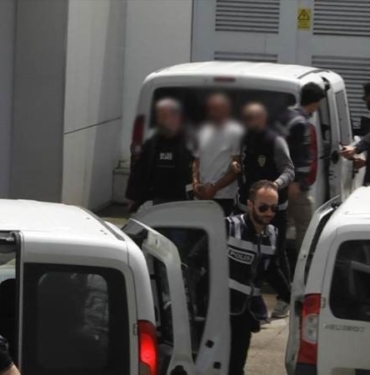 Secim-kutlamalari-sirasinda-oldurulen-IYI-Parti-uyesi-Erhan-Kurt039un-katil.jpg