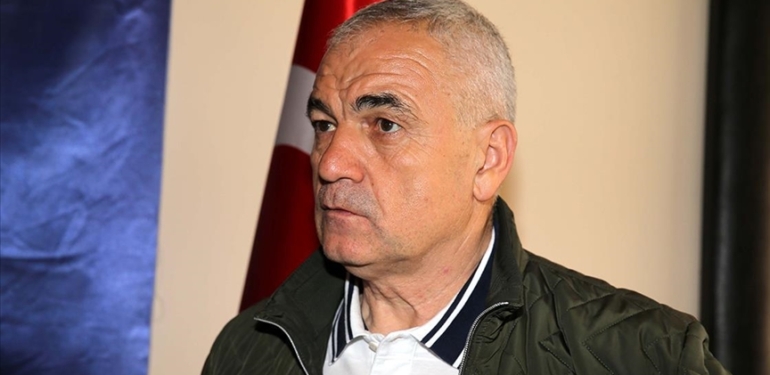 Sivasspor-Teknik-Direktoru-Calimbay-hakem-hatalarindan-dertli.jpg