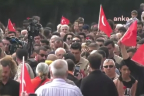 Son-dakika-Anitkabir039de-yogun-ilgi-Kemal-Kilicdaroglu-19-Mayis039ta-Ata039nin.jpg