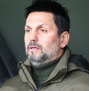 Teknik-direktor-Erol-Bulut-Super-Lig039de-sampiyonluk-yarisini-degerlendirdi.jpg