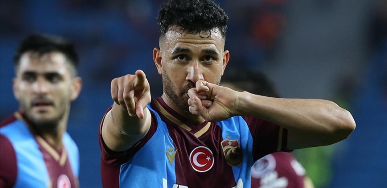 Trabzonspor039da-Trezeguet-santrforlarin-toplam-gol-sayisi-kadar-skor-uretti.jpg