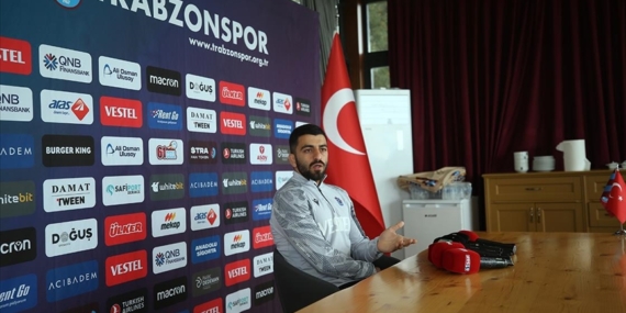 Trabzonsporlu futbolcu Umut Bozok, Kadıköy'de gol atmak istiyor