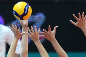 Turk-kadin-voleybolu-24-uluslararasi-kupayi-kaldiracak.jpg