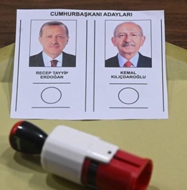 Turkiye-13-Cumhurbaskani039ni-secmek-icin-bir-kez-daha-sandik-basina.jpg