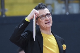 VakifBank-Basantrenoru-Guidetti-Super-Final-oncesi-isini-siki-tutuyor.jpg