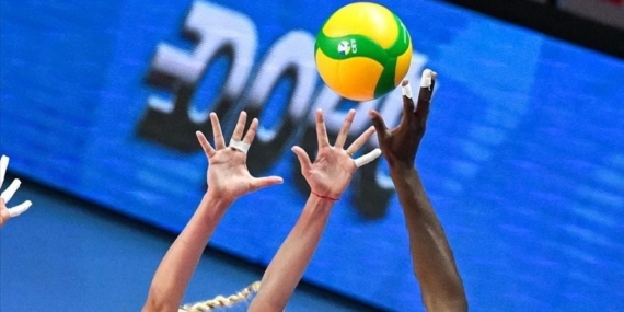 VakıfBank Kadın Voleybol Takımı, sezonu iki kupayla kapatmanın peşinde