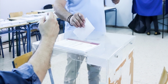 Yunanistan 21 Mayıs'ta sandığa yeni seçim sistemi ile gidiyor