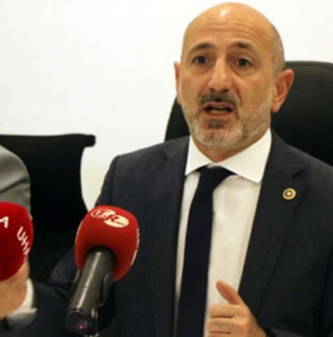 039Veri-sizintisi039-skandali-Mecliste-85-milyon-yurttasin-bilgileri-nasil-sizdirildi.jpg