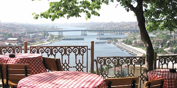 Manzarası ferah, çayı demli olsun