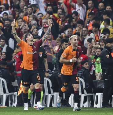 1685897733_Sampiyonlugu-garantileyen-Galatasaray-derbide-Fenerbahce039yi-agirliyor.jpg