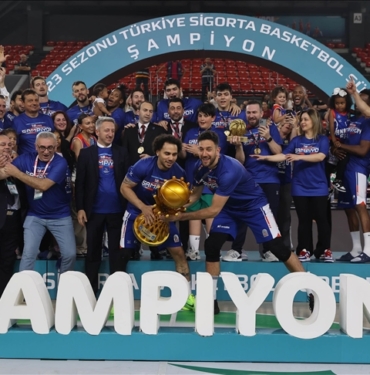 1687032881_Basketbol-Super-Ligi039nde-Anadolu-Efes-16-sampiyonlugunu-elde-etti.jpg
