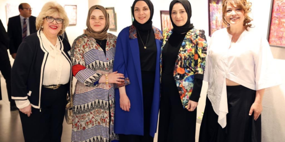 Depremzedelere dünyadan destek geliyor