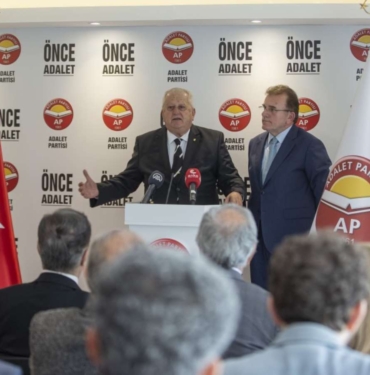 Adalet-Partisi-ve-Dogru-Parti-birlesme-karari-aldi.jpg