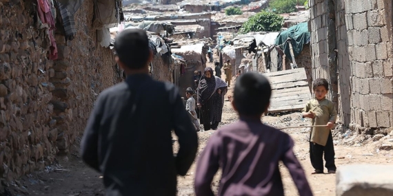 Af Örgütünden, Afgan mültecileri keyfi şekilde gözaltına almayı durdurması için Pakistan'a çağrı